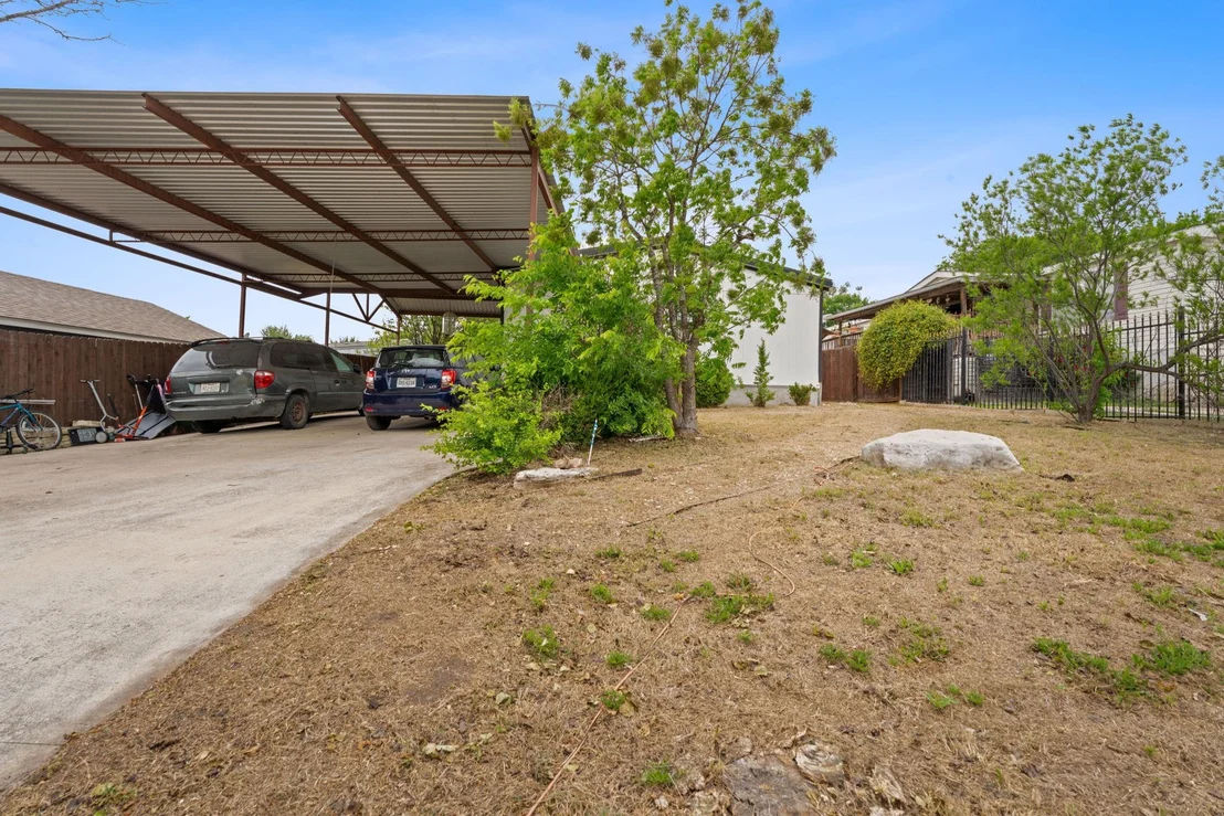 Photo of 6904 Point North DR