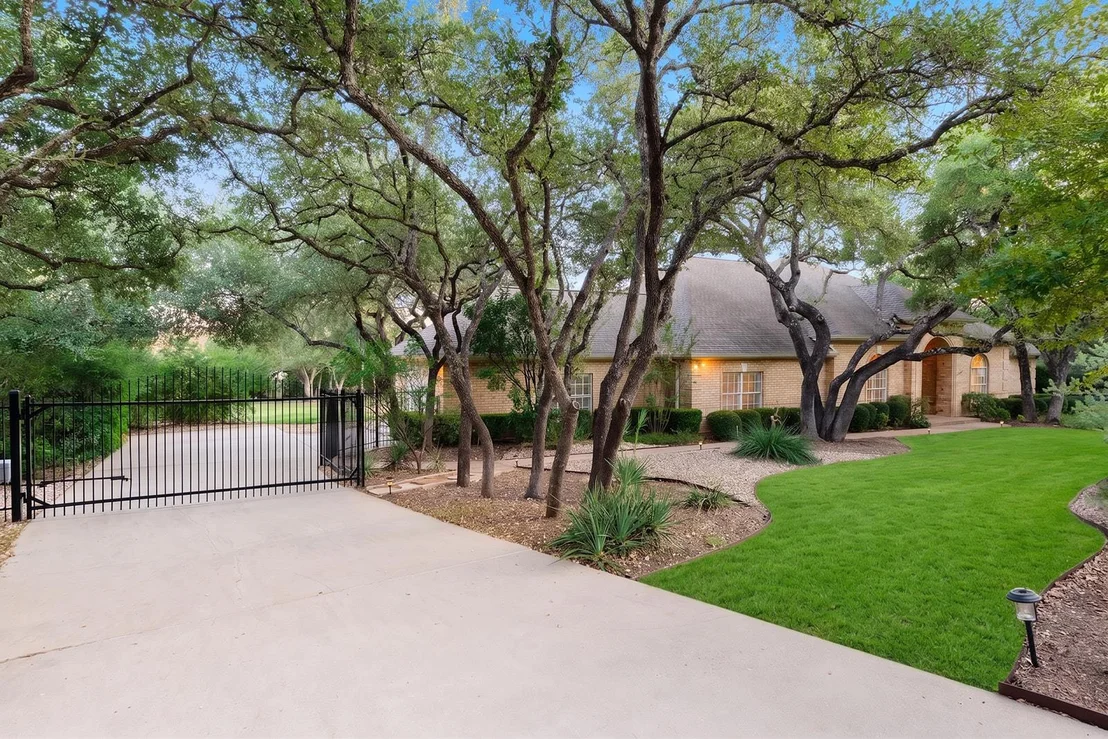 Photo of 8807 Smoketree CV
