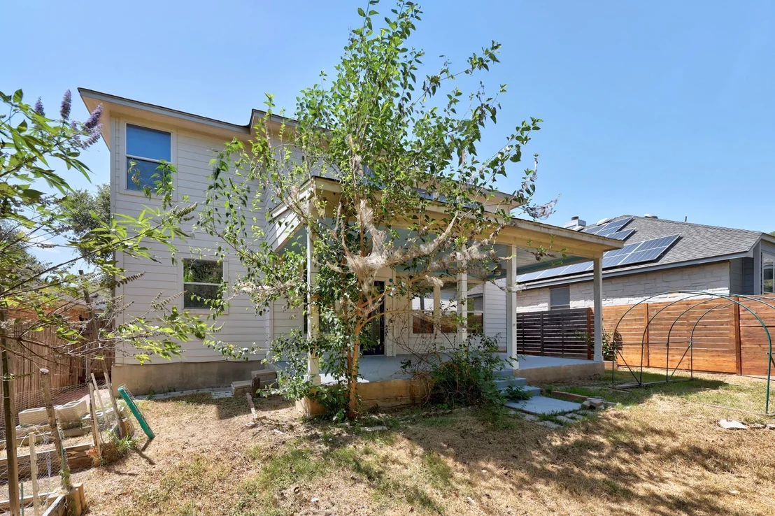 Photo of 10005 MOUNT RAINIER DR