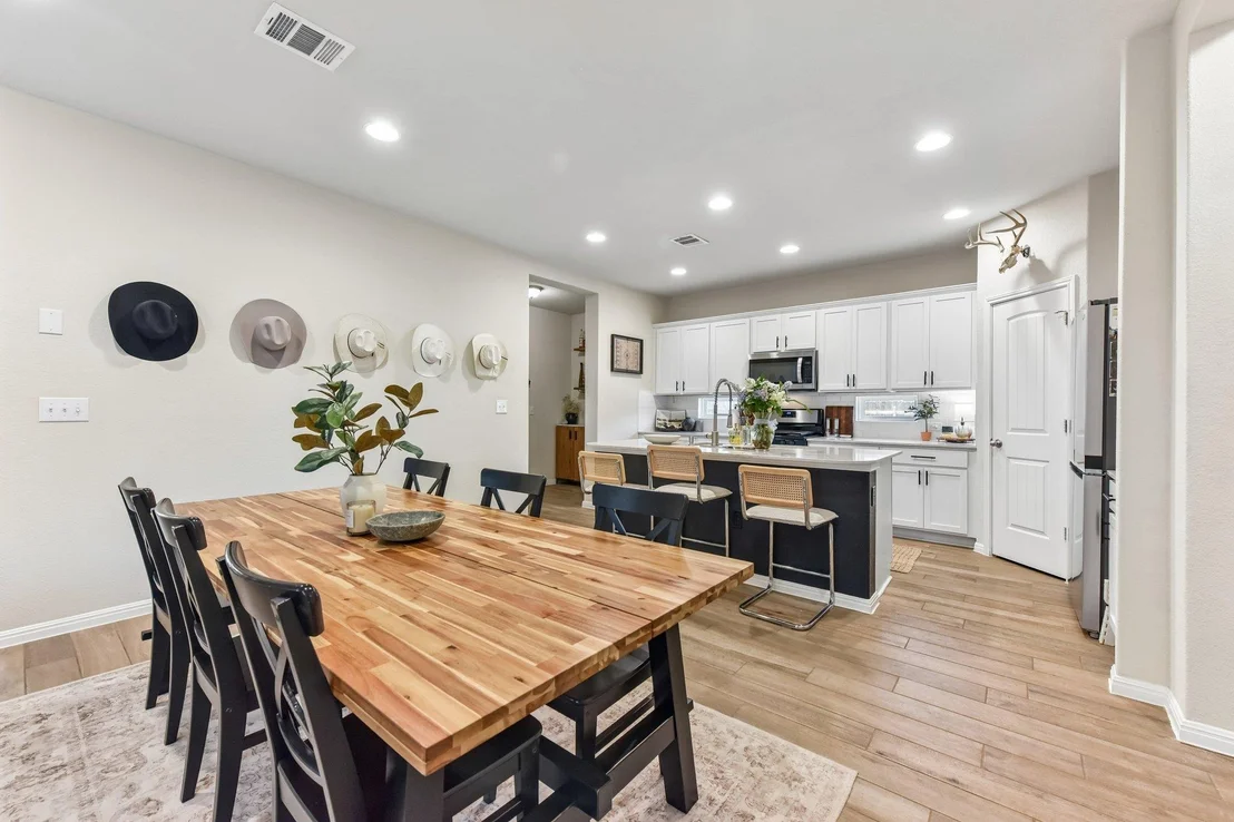 Photo of 2228 River Place LN