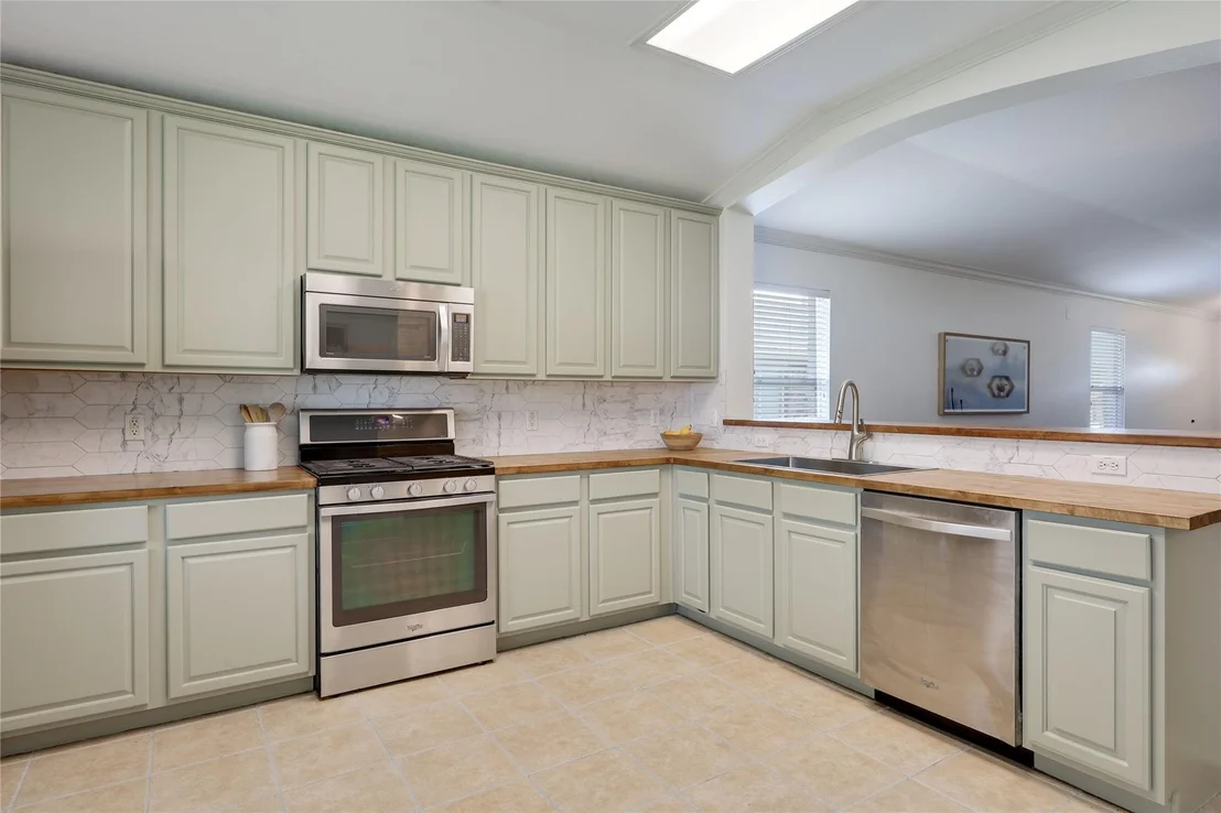 Photo of 1903 Mir Woods DR