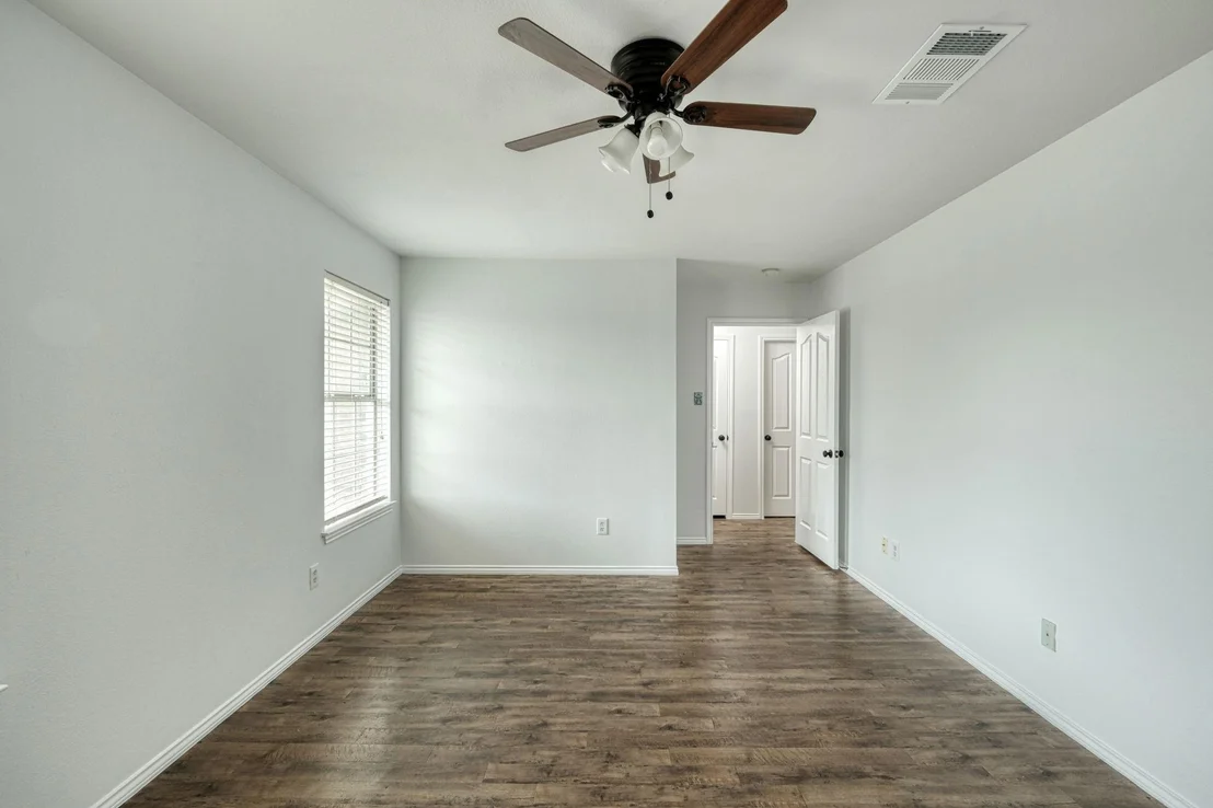Photo of 303 Reinhardt BLVD