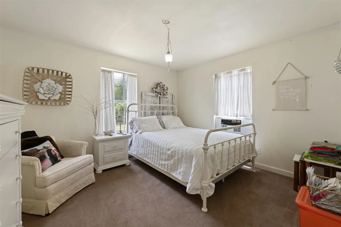 Photo of 351 County Road 326