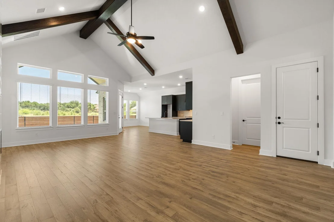 Photo of 1013 Painted Horse DR