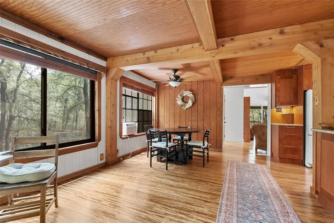 Photo of 415 Balch RD