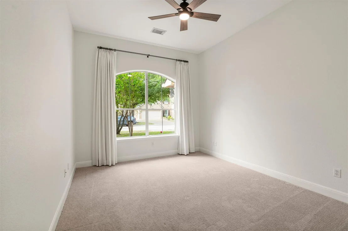 Photo of 7805 Crandall RD