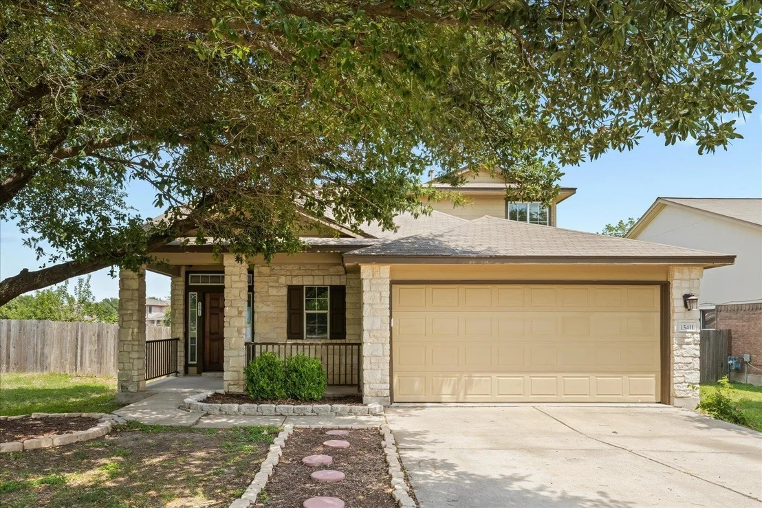 Photo of 15411 Ora LN