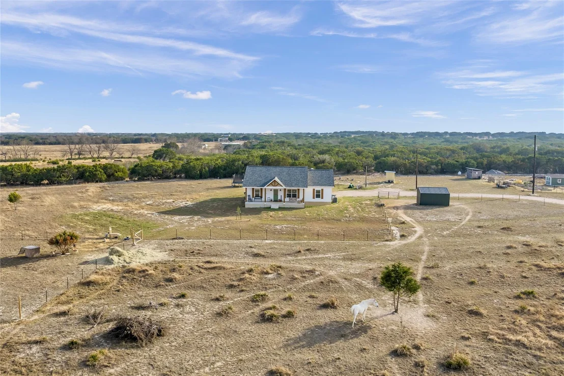 Photo of 124 Donnie DR