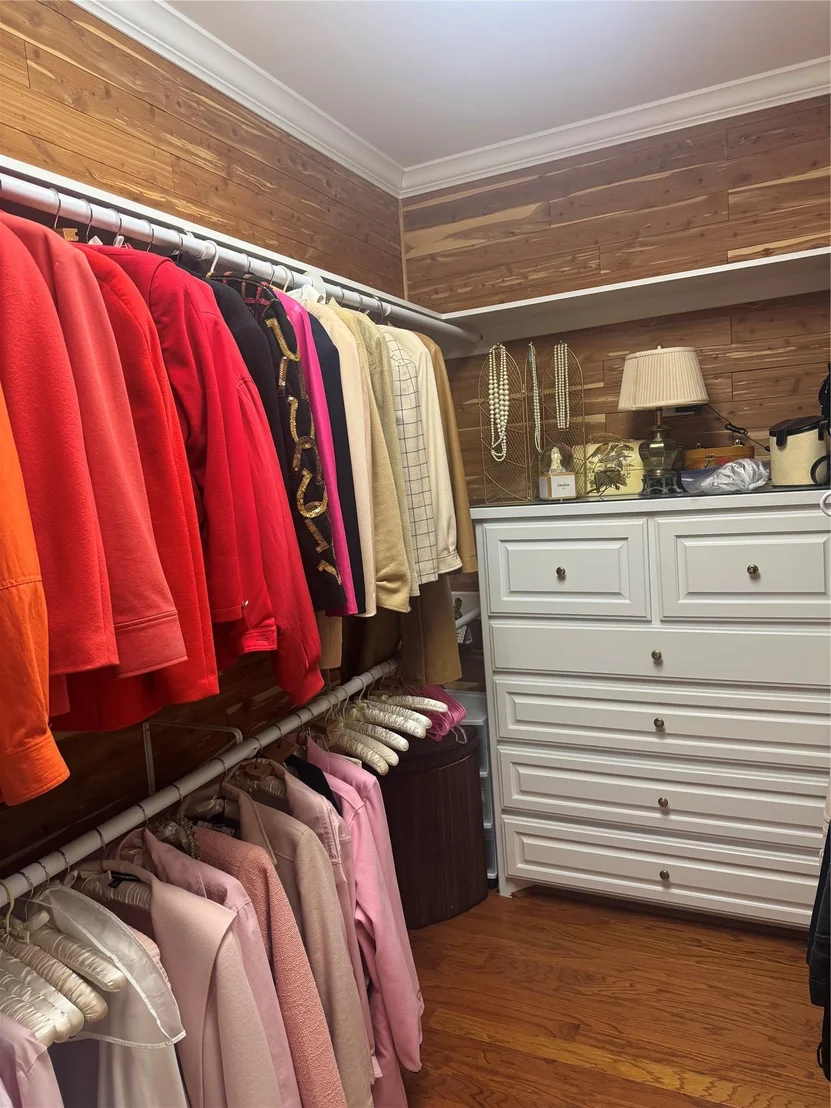 Photo of 1306 Walker CIR