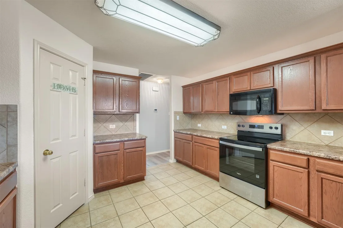 Photo of 13200 Ring DR