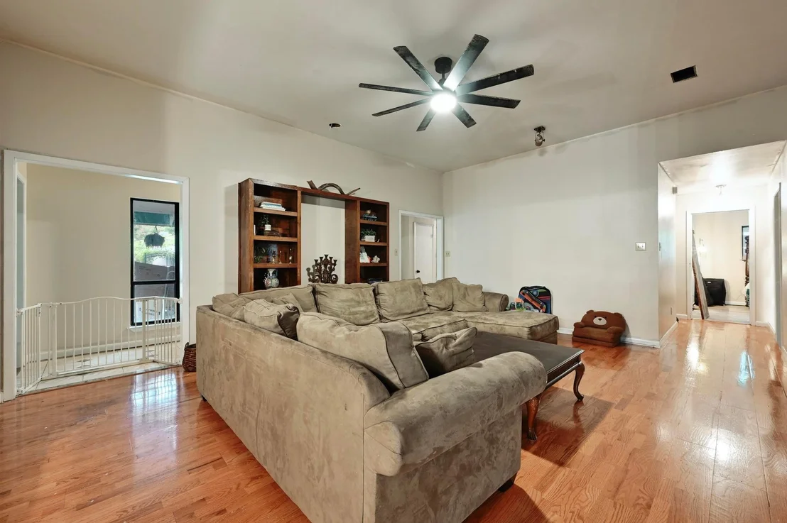 Photo of 12902 Ben Milam DR