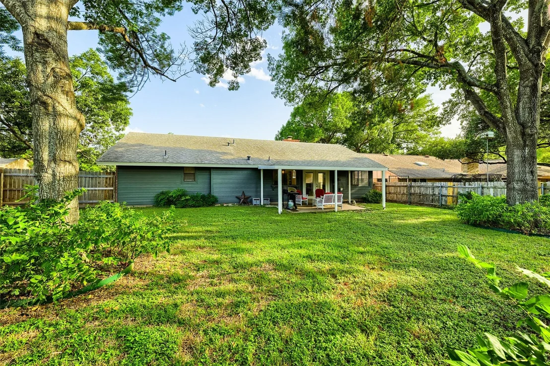 Photo of 1300 Neans DR