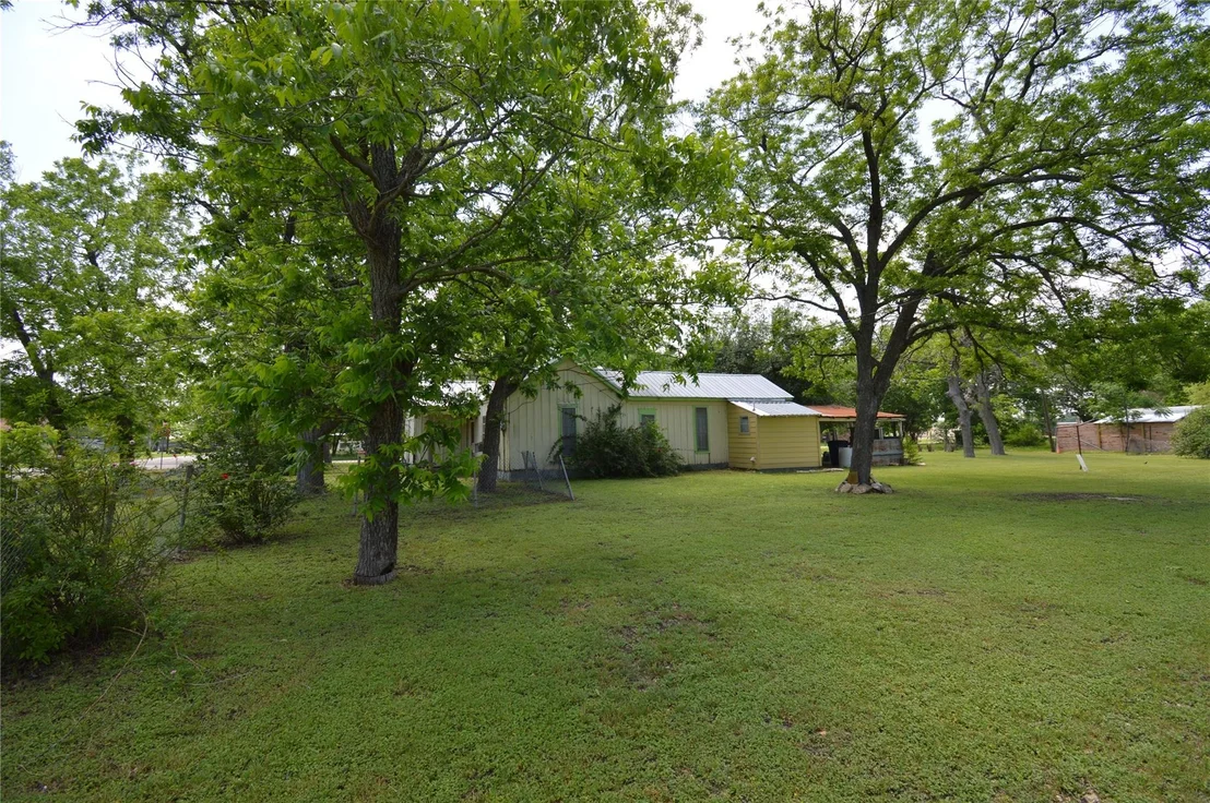 Photo of 307 S Evie ST