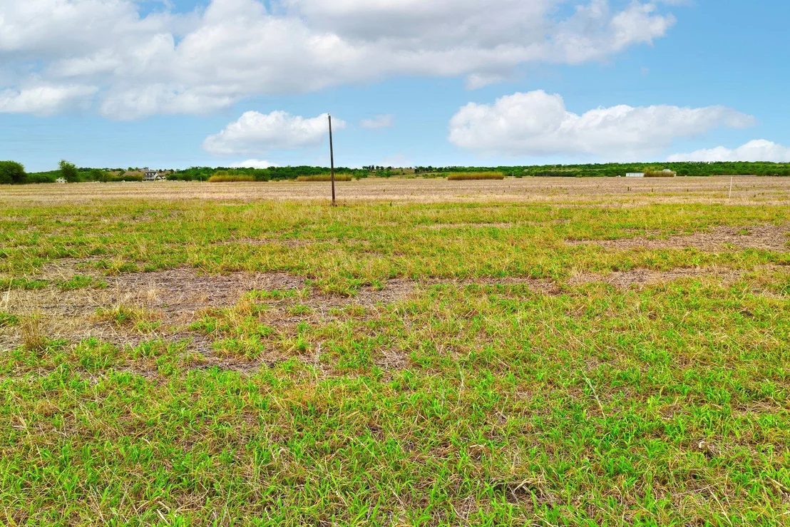 Photo of 2944 County Road 425