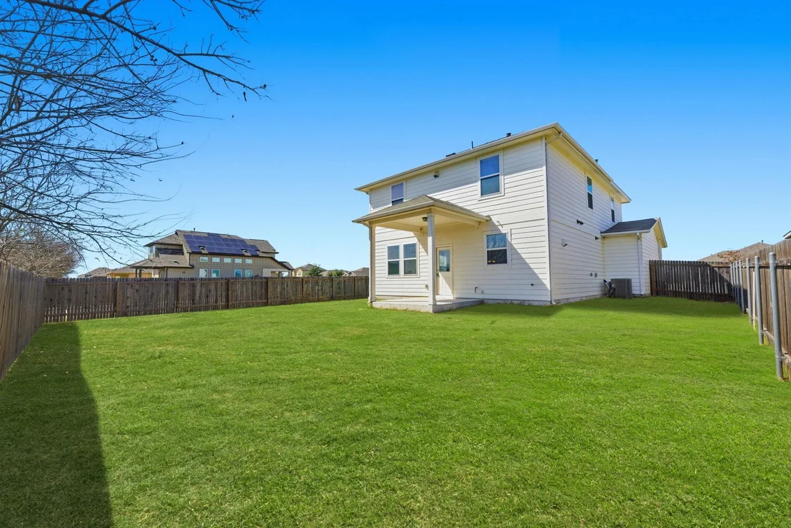 Photo of 211 Silver Glen DR