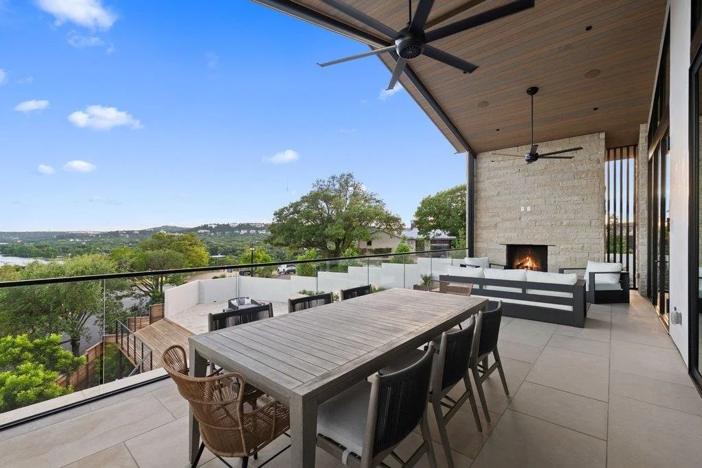 Photo of 3501 Mount Bonnell RD