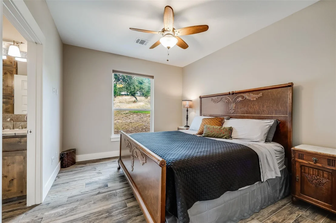 Photo of 21202 Norris CV