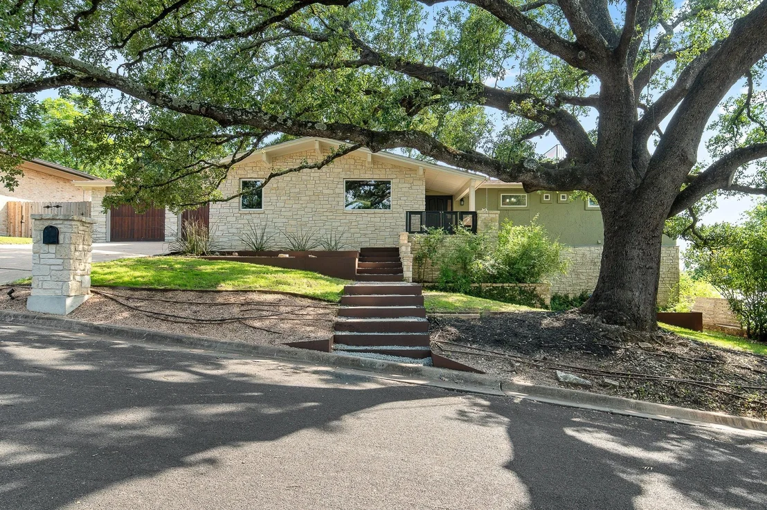 Photo of 3503 Arrowhead DR