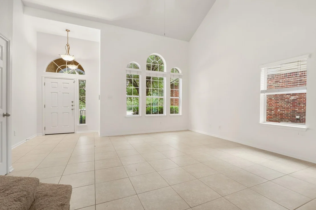Photo of 813 Kevin Taylor DR