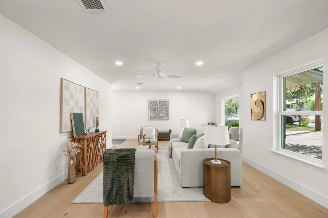 Photo of 7010 Miranda DR