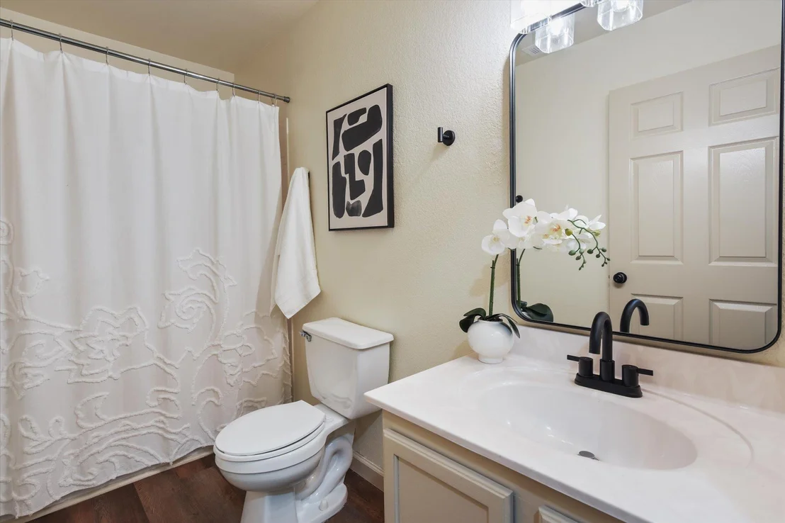 Photo of 5713 Las Alas TRL
