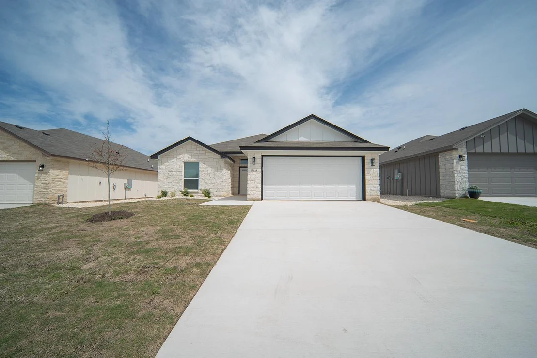 Photo of 1414 Sideoats LN