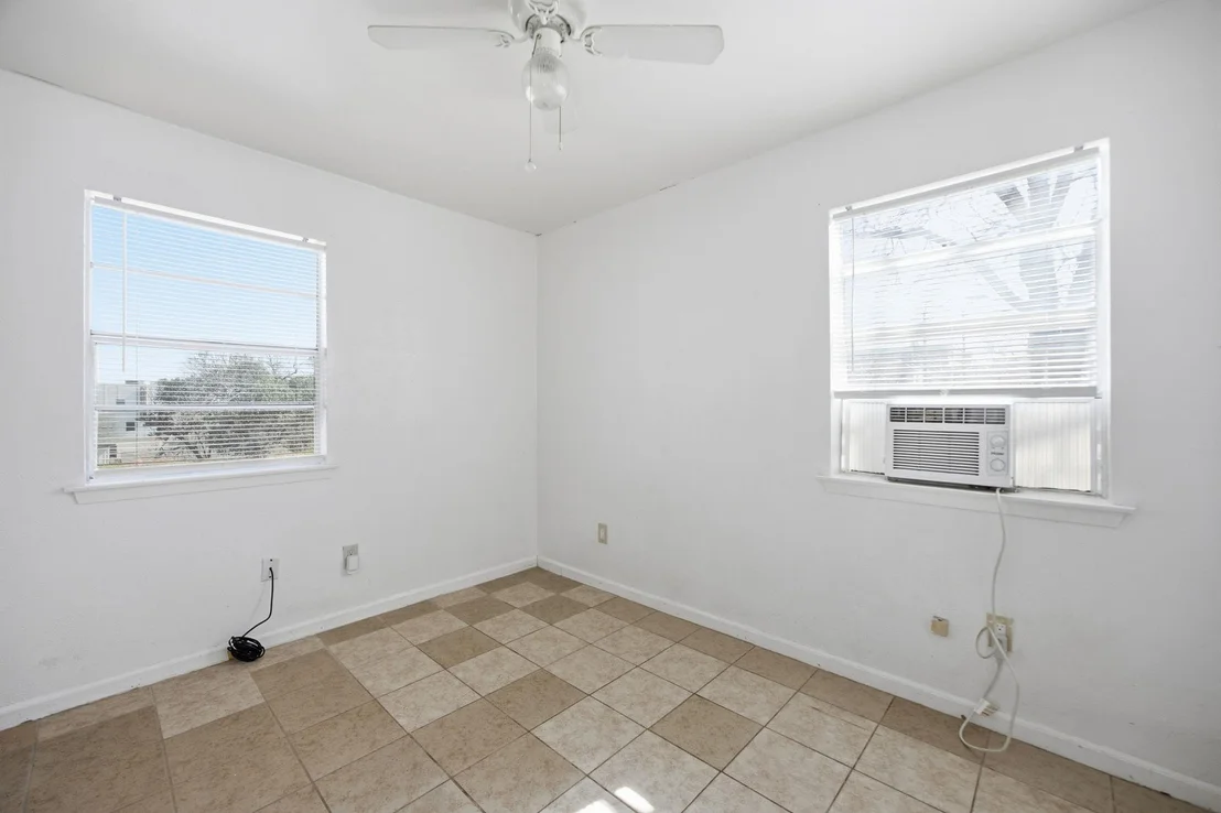 Photo of 202 Forest ST