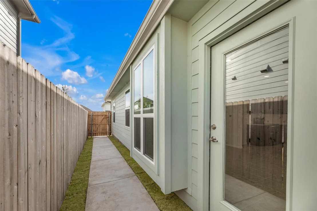 Photo of 9505 Morning Iris DR