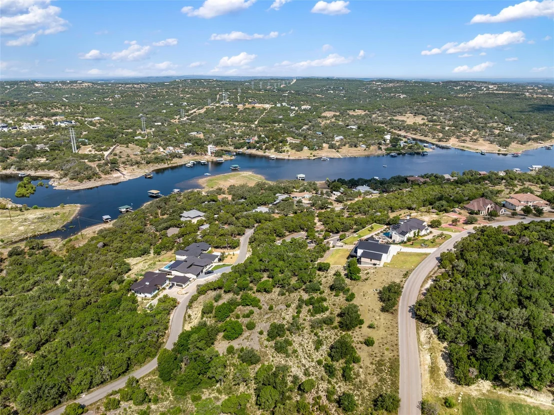 Photo of 2804 Lakehurst RD