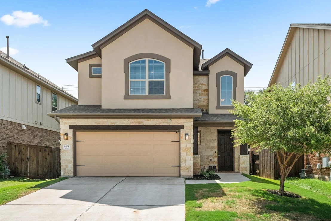 Photo of 9528 Hunter LN