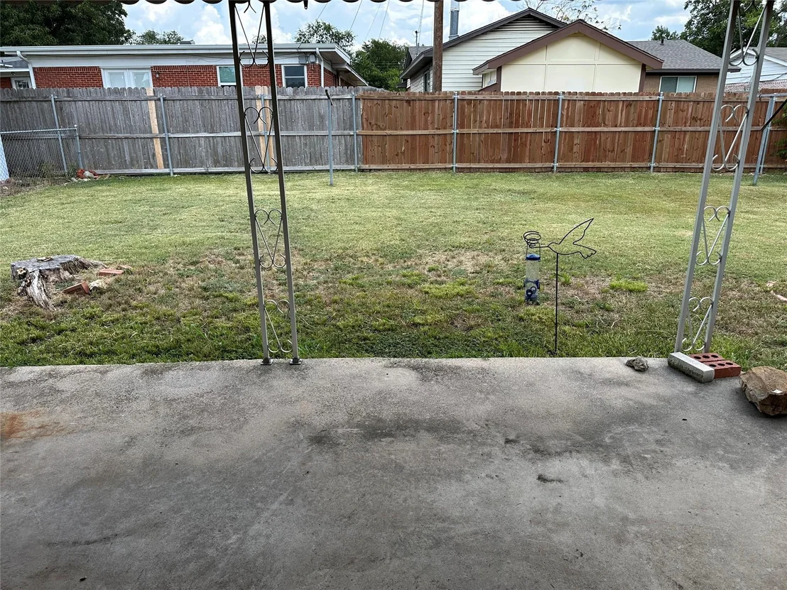 Photo of 3106 Lawnwood DR