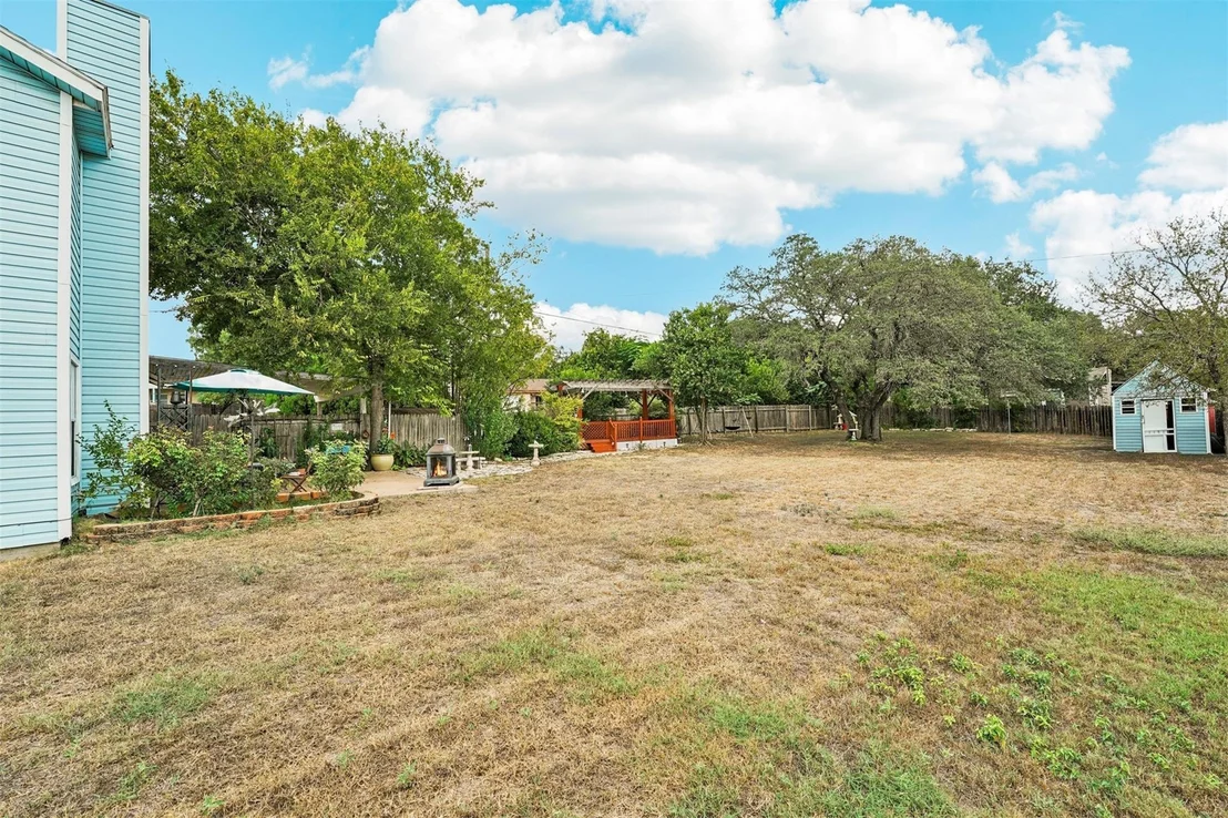 Photo of 11203 Travis DR