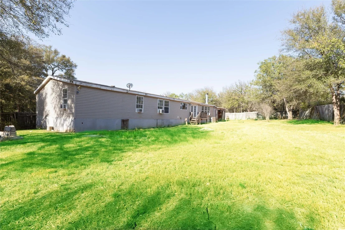 Photo of 103 Texas Oak DR