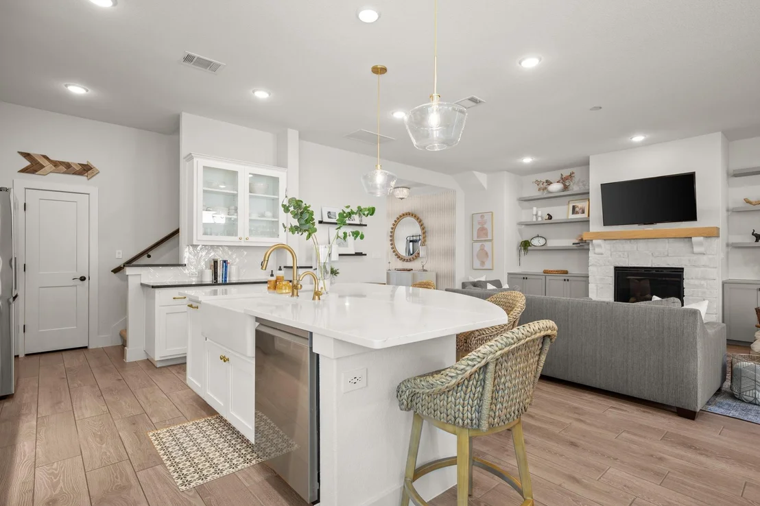 Photo of 17704 Limestone Spring LN