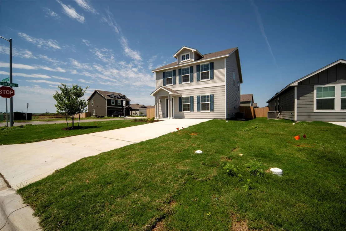 Photo of 301 Rancho Del Cielo LOOP