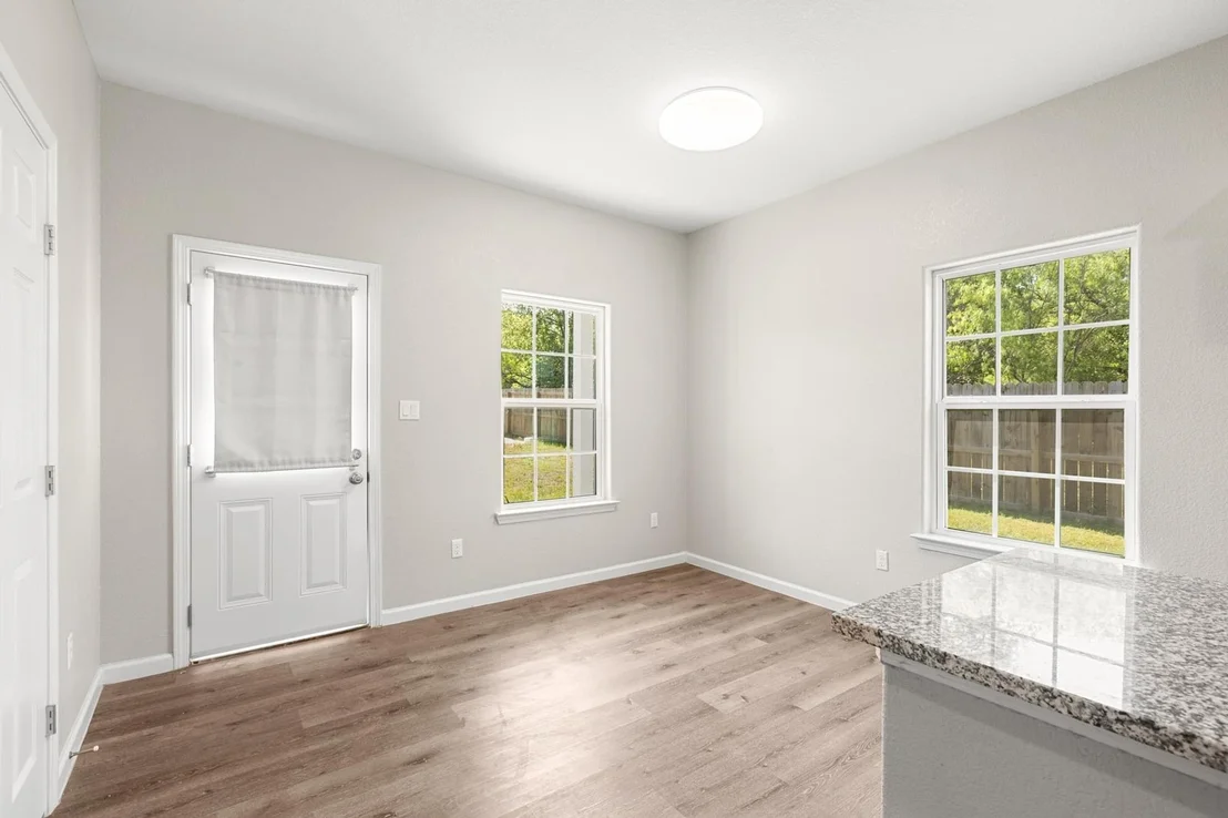 Photo of 220 Spruce Ave