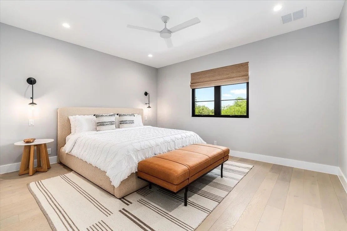 Photo of 9600 Stratus DR