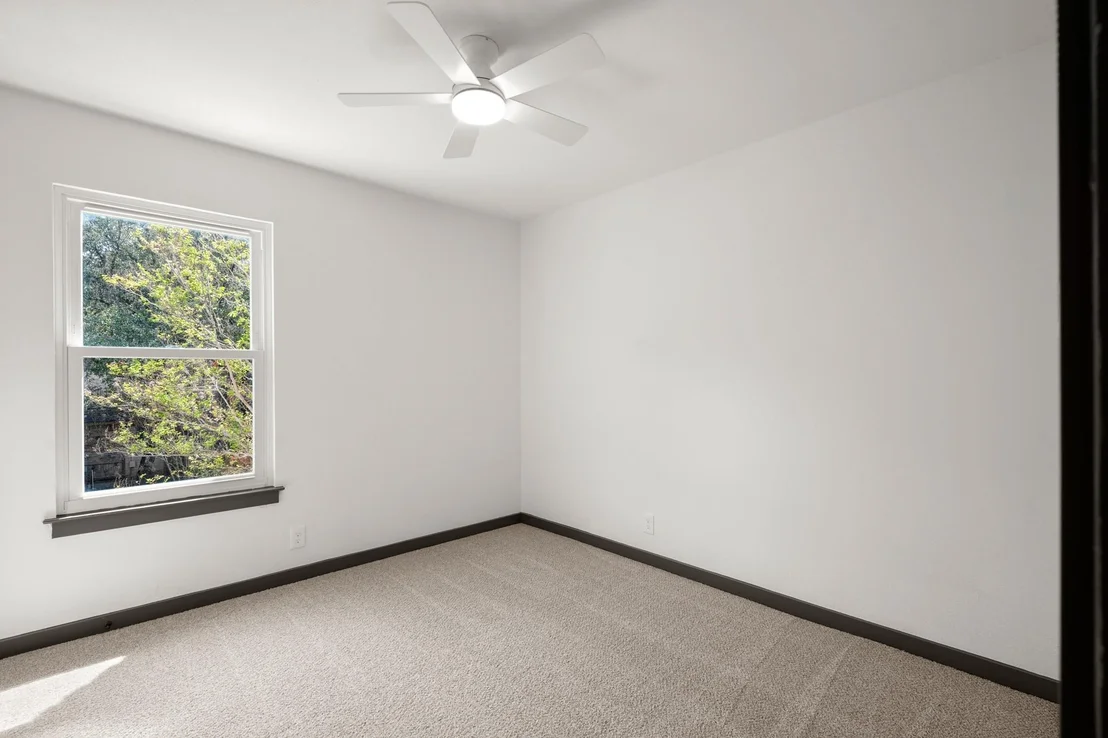 Photo of 215 Dewberry CV