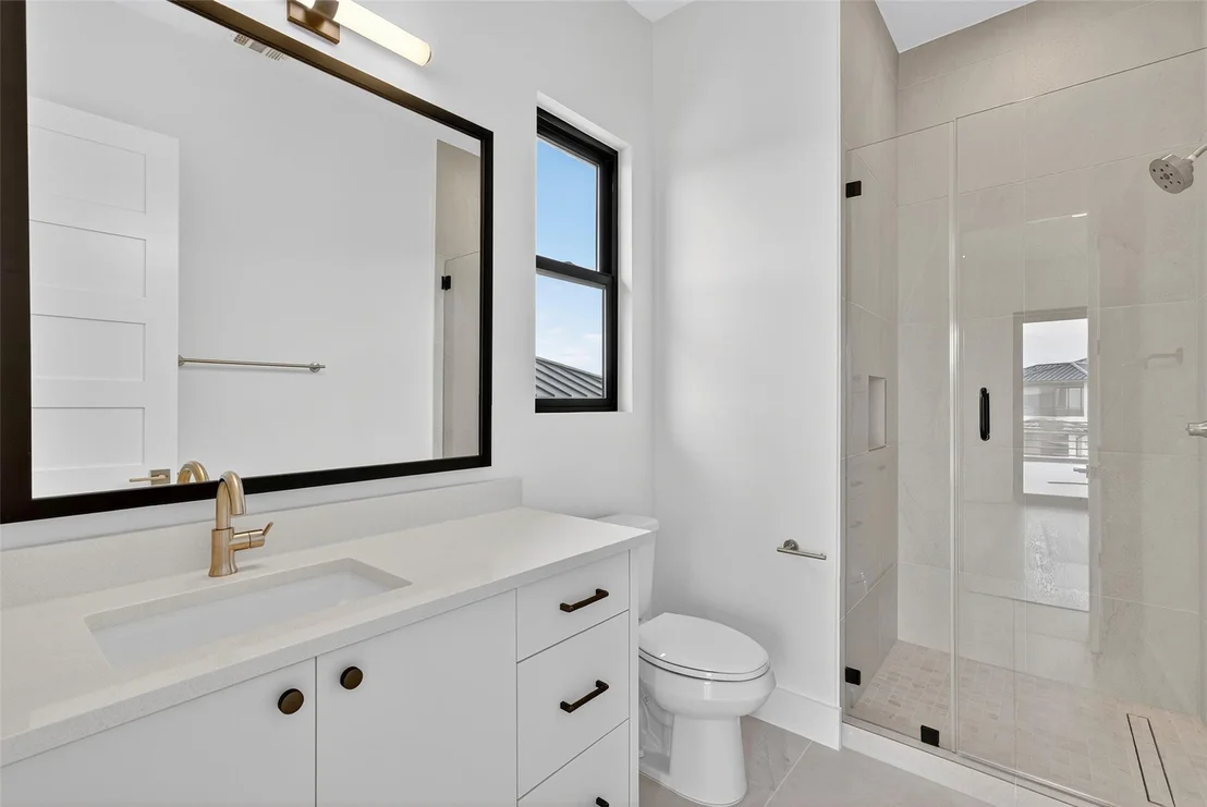 Photo of 10105 Milky Way DR