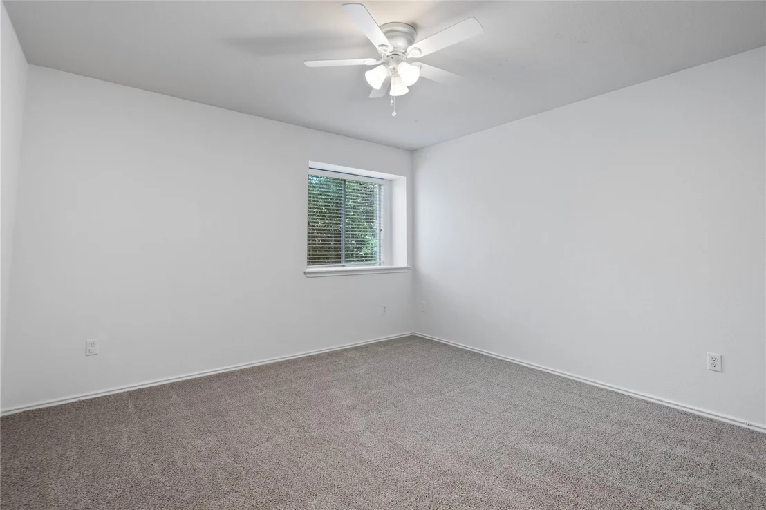 Photo of 1102 Peyton PL