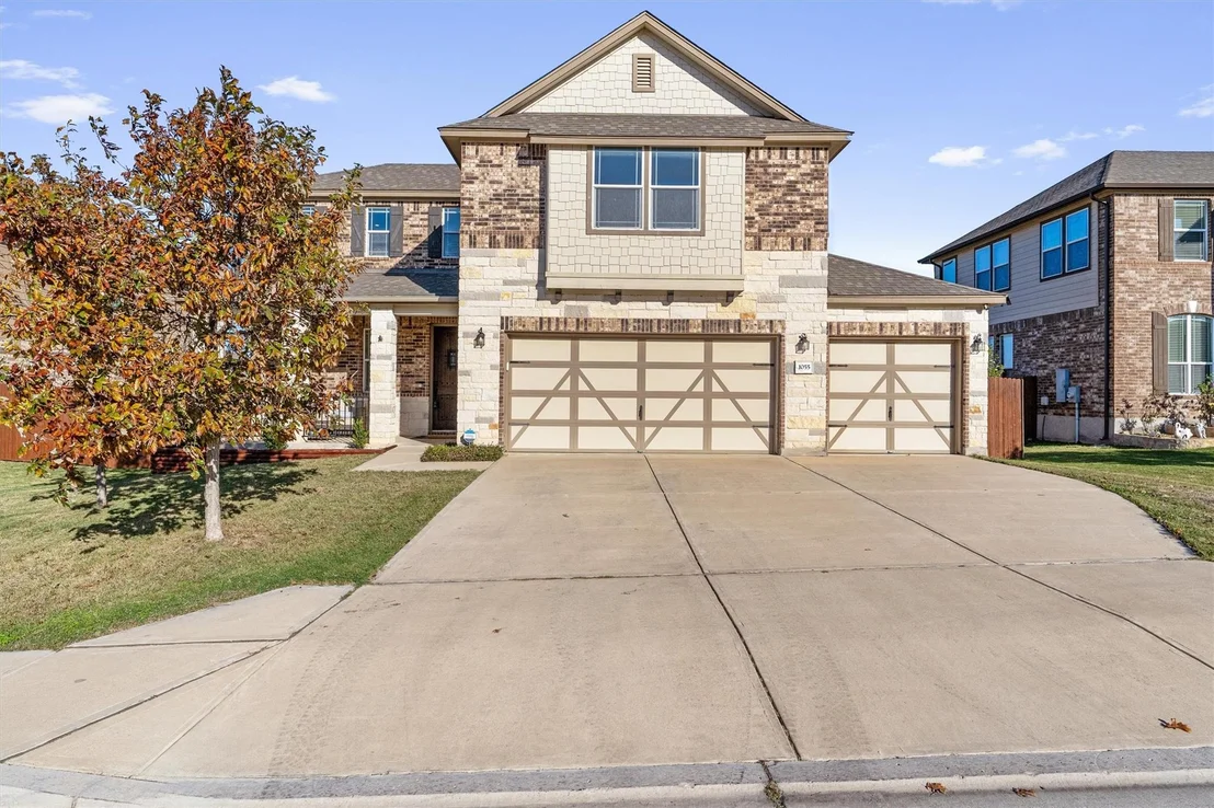 Photo of 1055 Toltec TRL