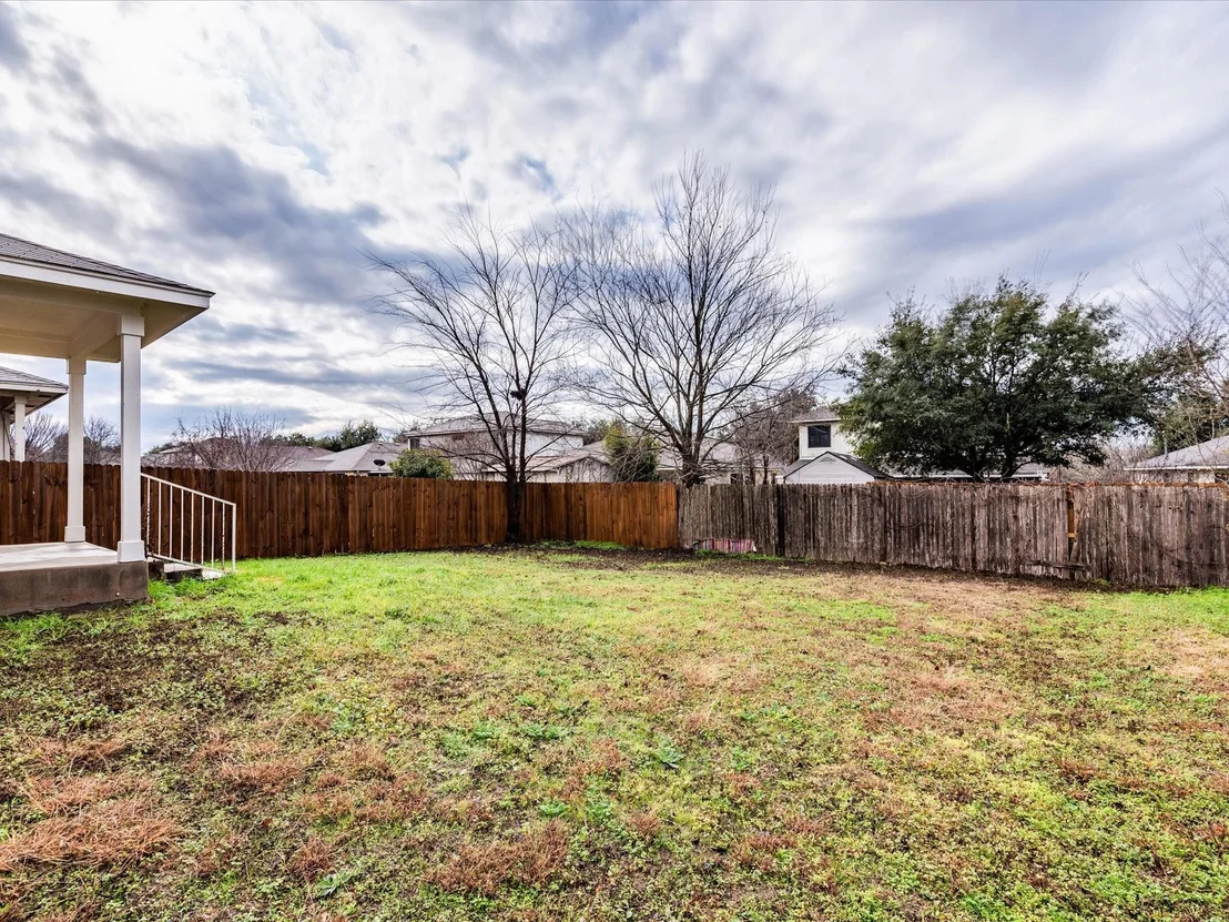 Photo of 1233 Tudor House RD