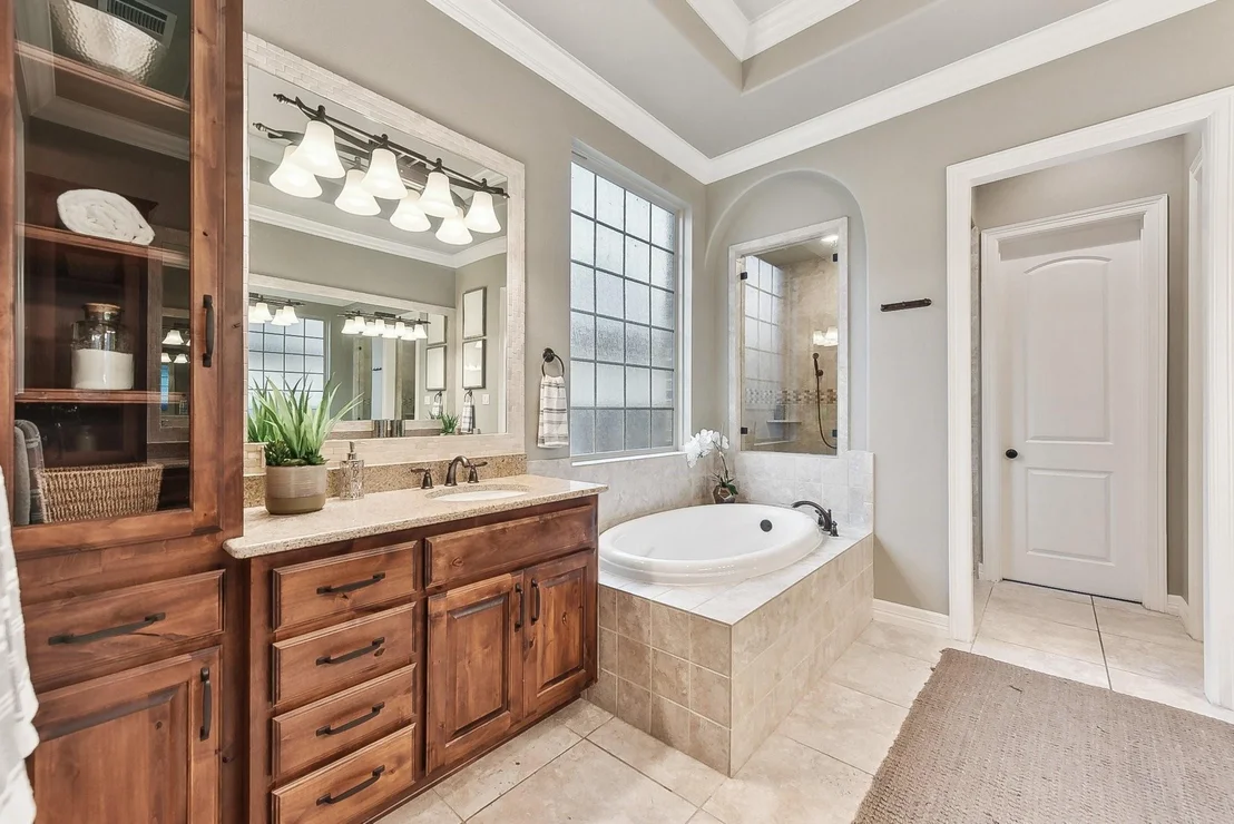 Photo of 2120 Park Place CIR