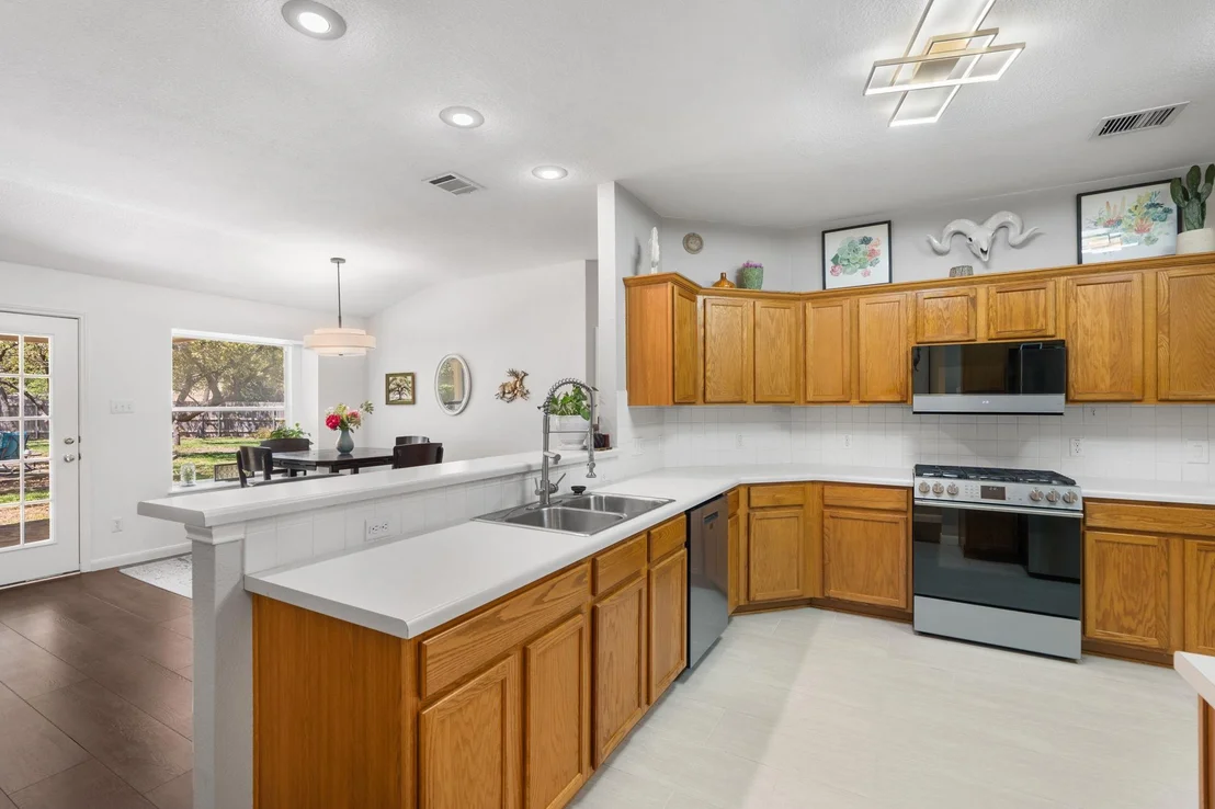 Photo of 809 LA CREMA CT