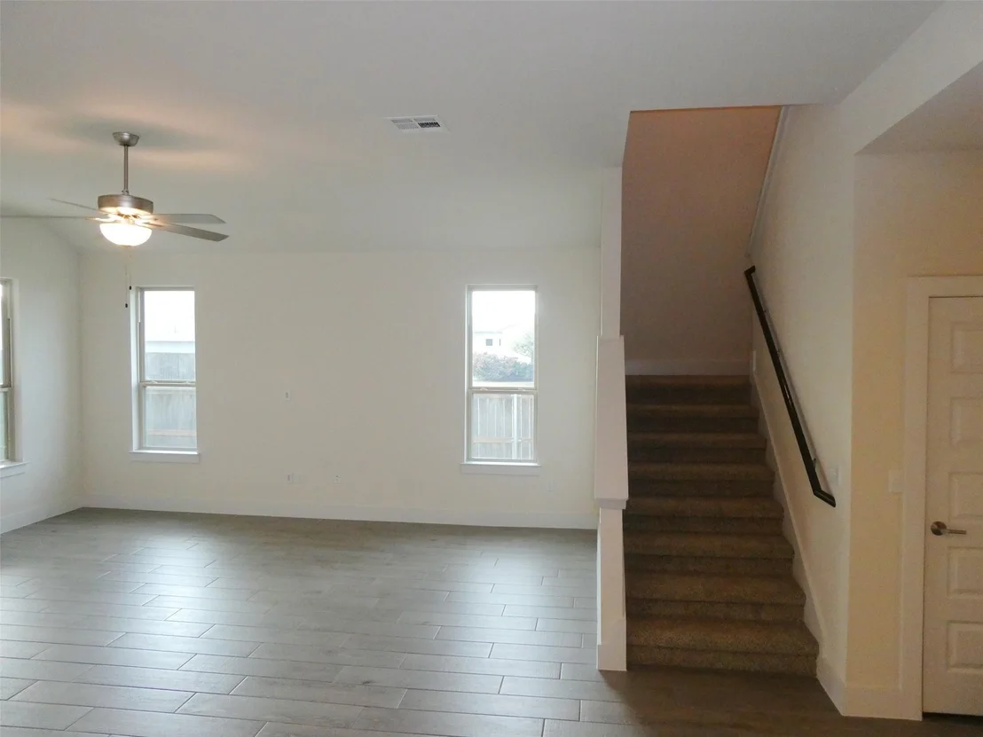 Photo of 8201 Greyhawk CV