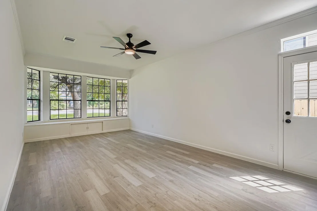 Photo of 5813 Abilene TRL