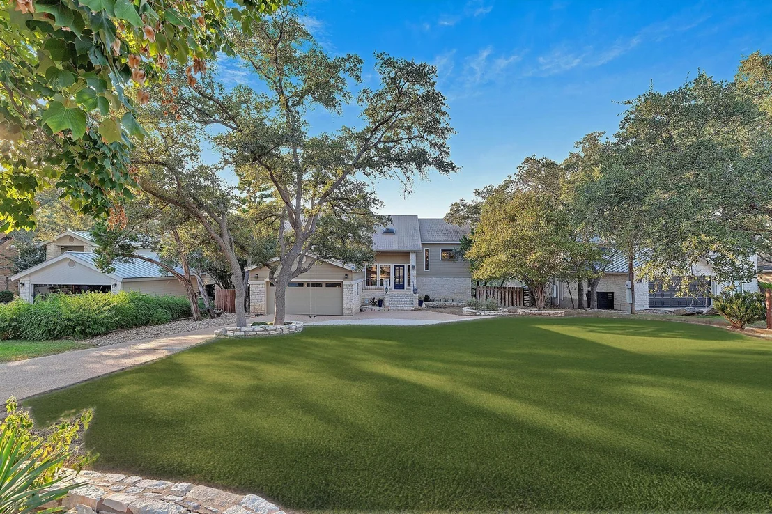 Photo of 22012 Briarcliff DR