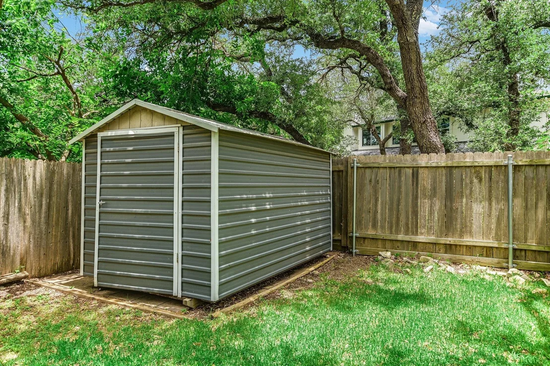 Photo of 13247 Darwin LN
