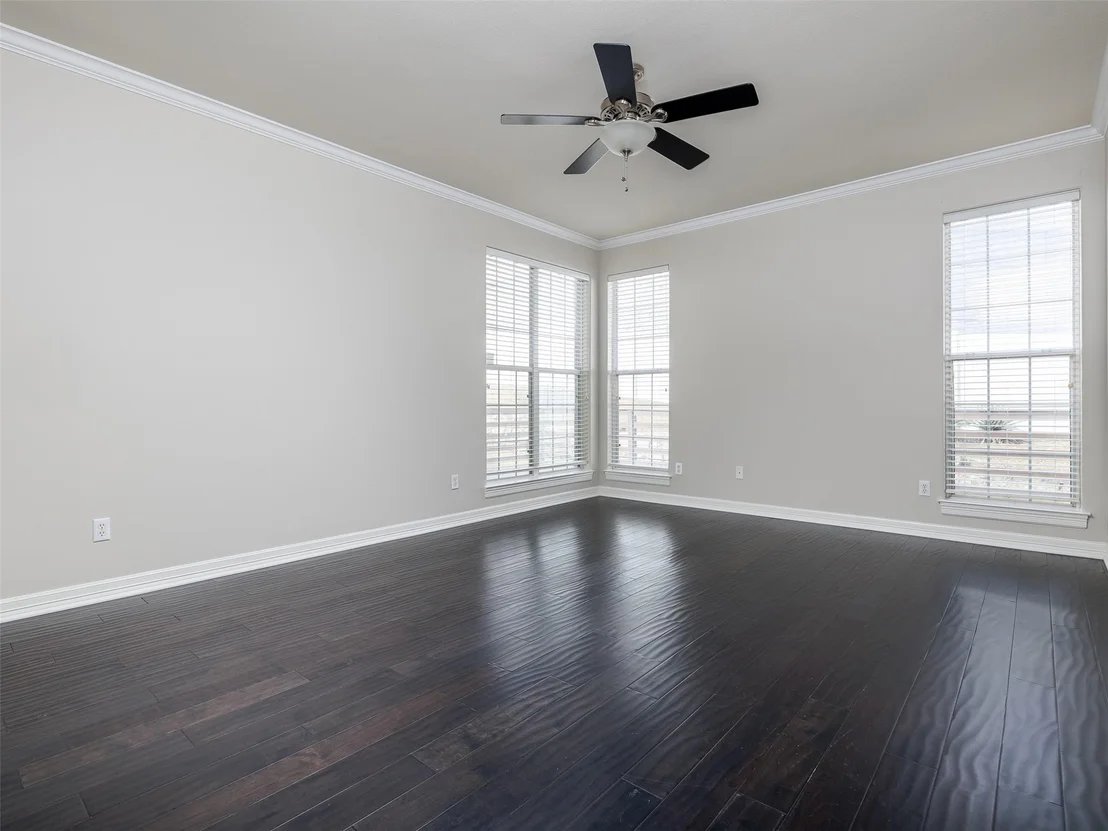 Photo of Unit 13 at 4010 Long Champ DR