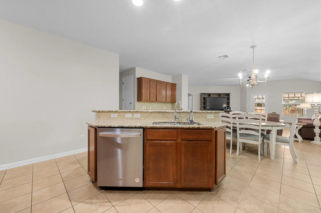 Photo of 1286 Talley LOOP